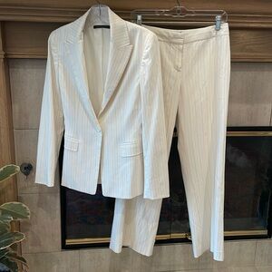 White pinstriped Elie Tahari Suit size 4